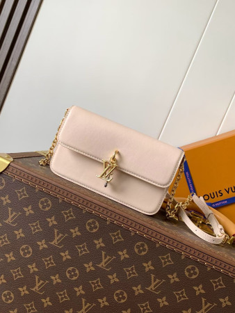 LV Wallet On Chain LV Bloom M14581 20x11.5x4cm