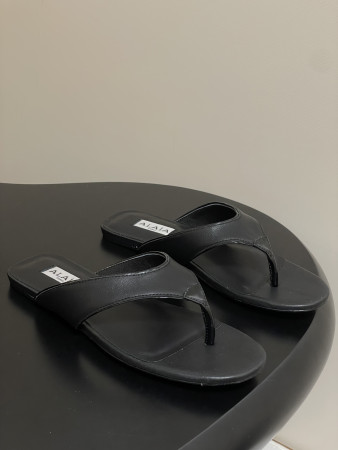 UA Alaia Triangle Flat Slides(Customized Size 7-10 days production time)