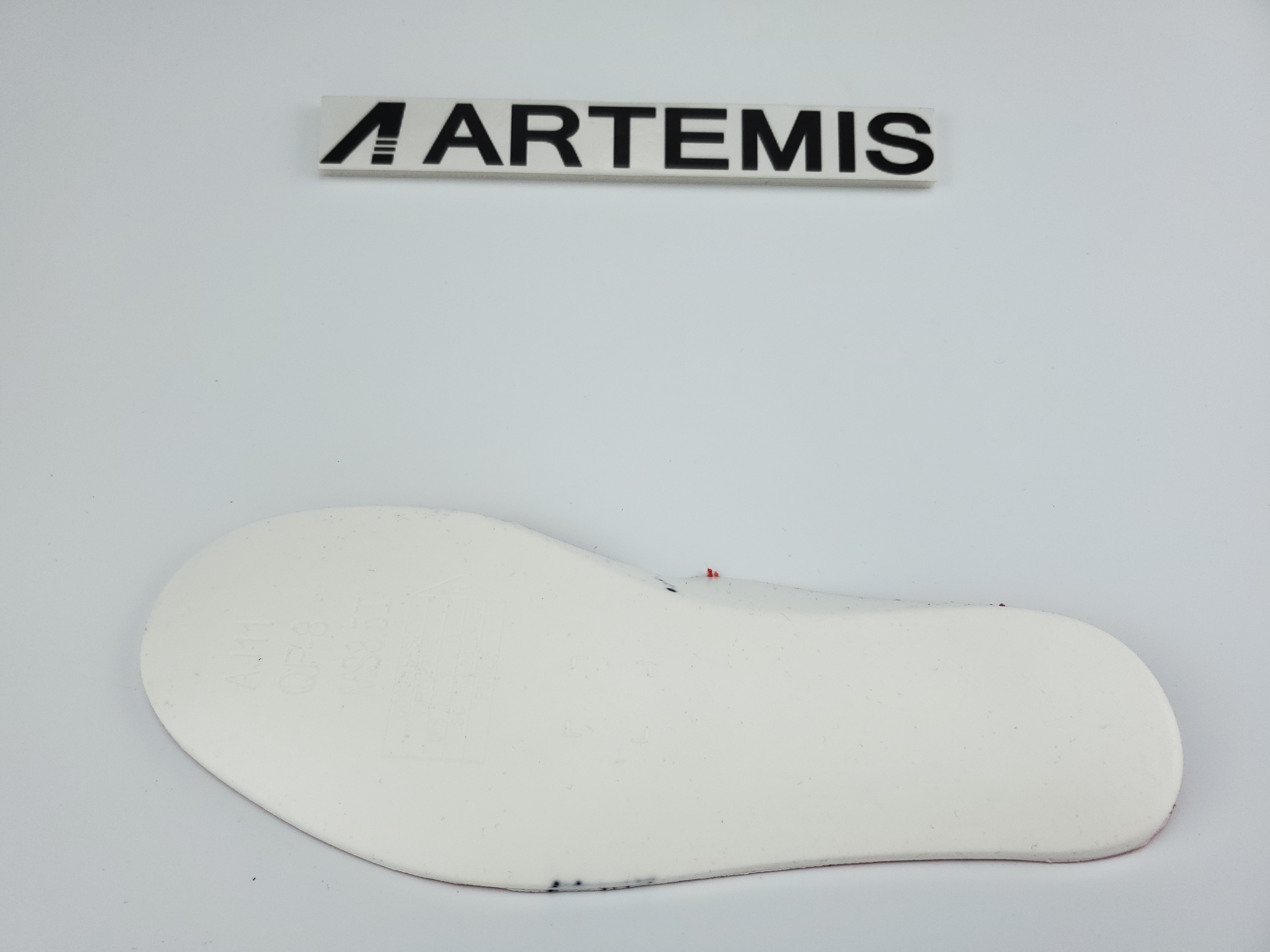 Air Jordan 11 Retro Low Snake Light Bone