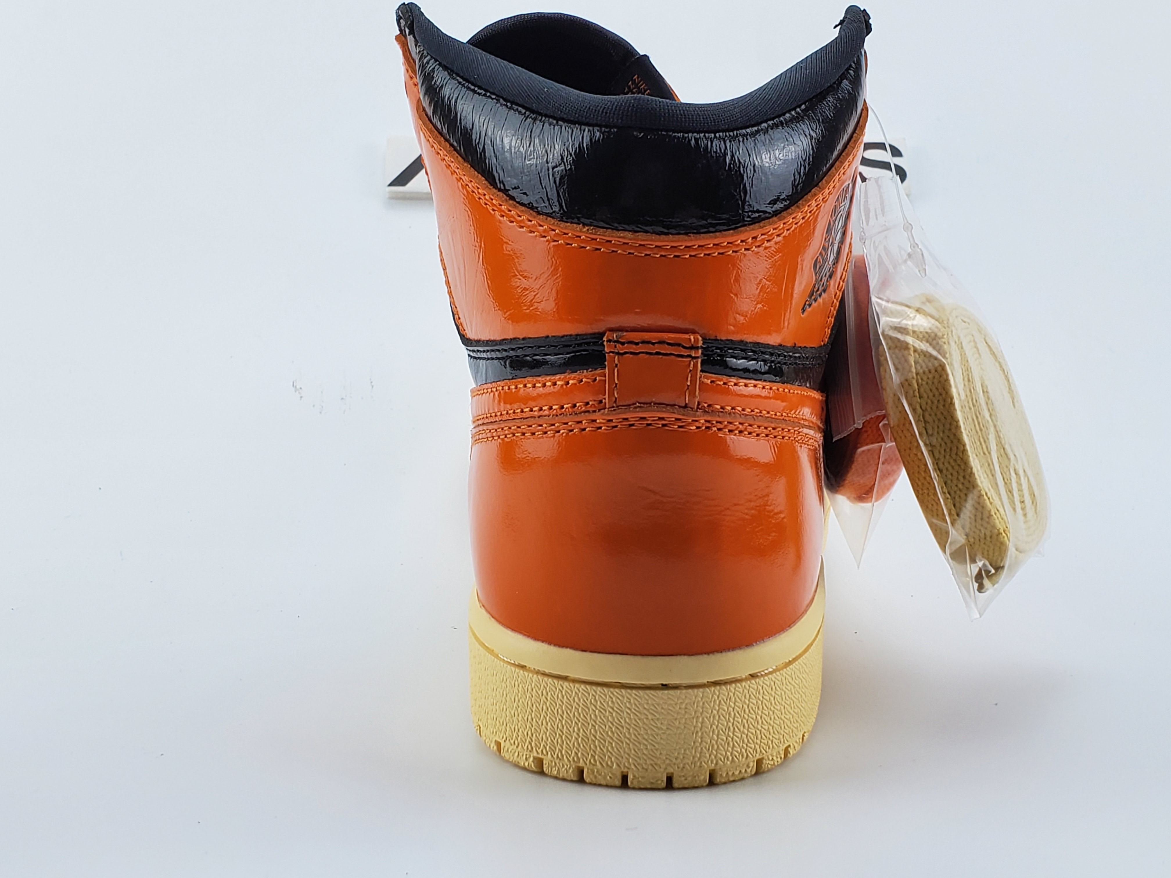 Air Jordan 1 Retro High OG “Shattered Backboard 3.0”