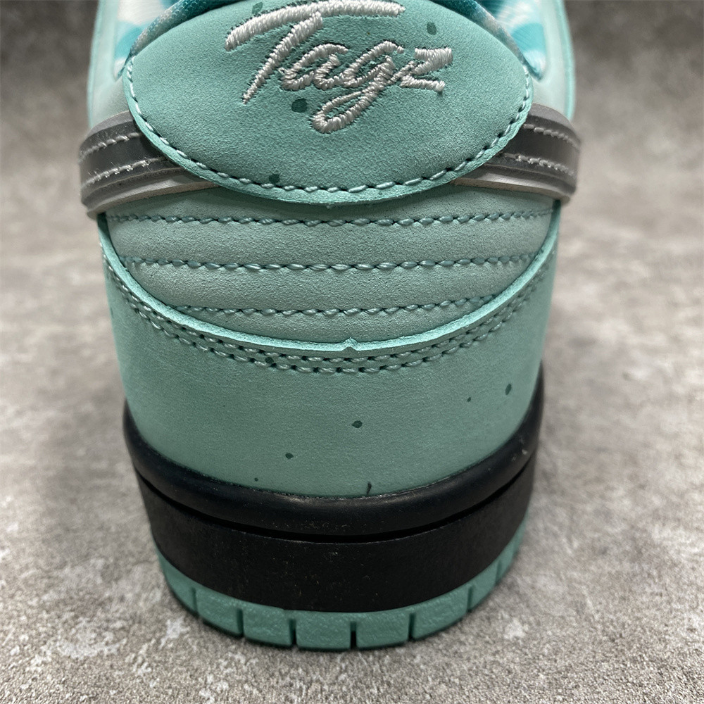 Nike SB Dunk Low green