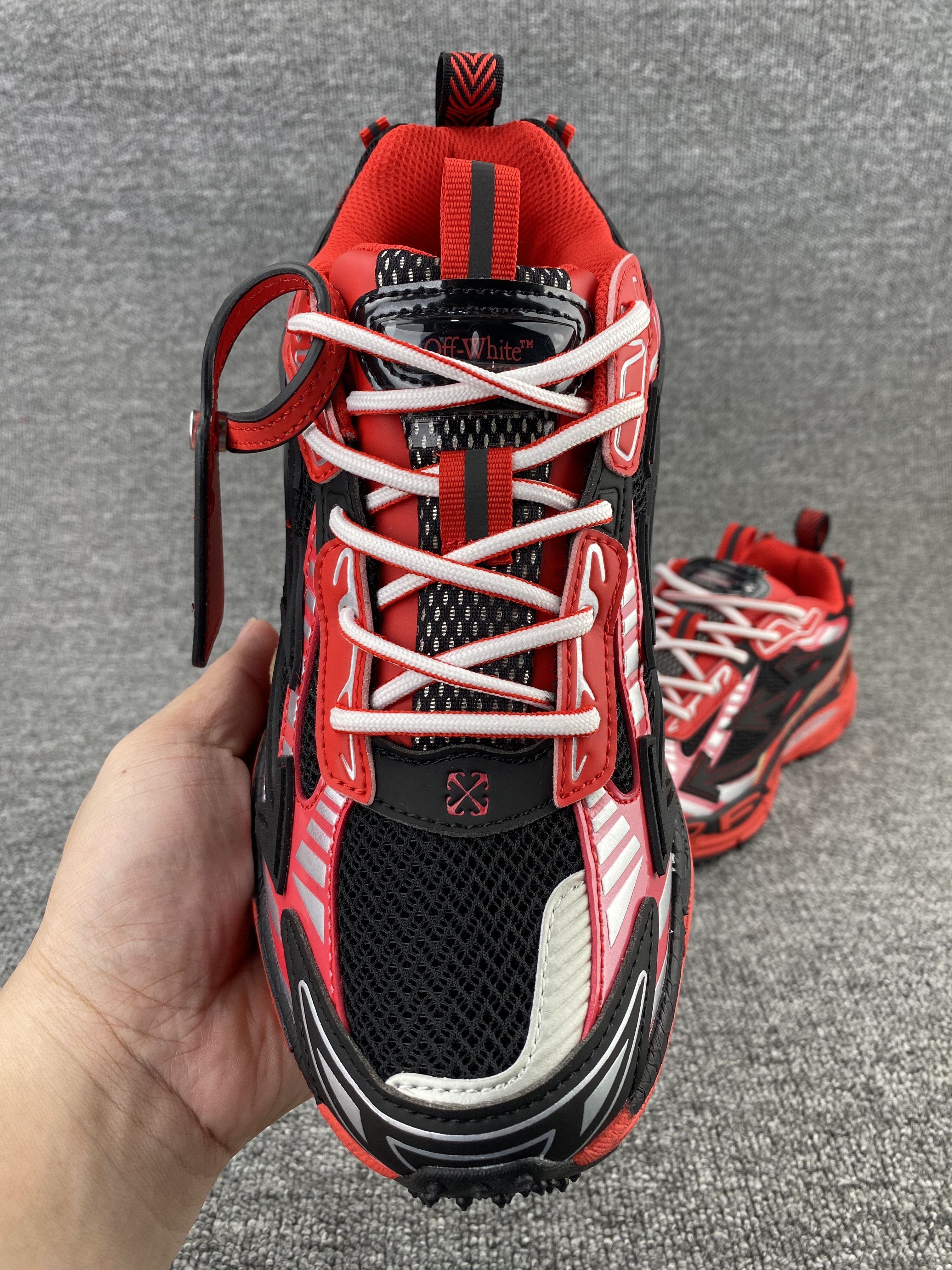 UA Off-White "BE RIGHT BACK"