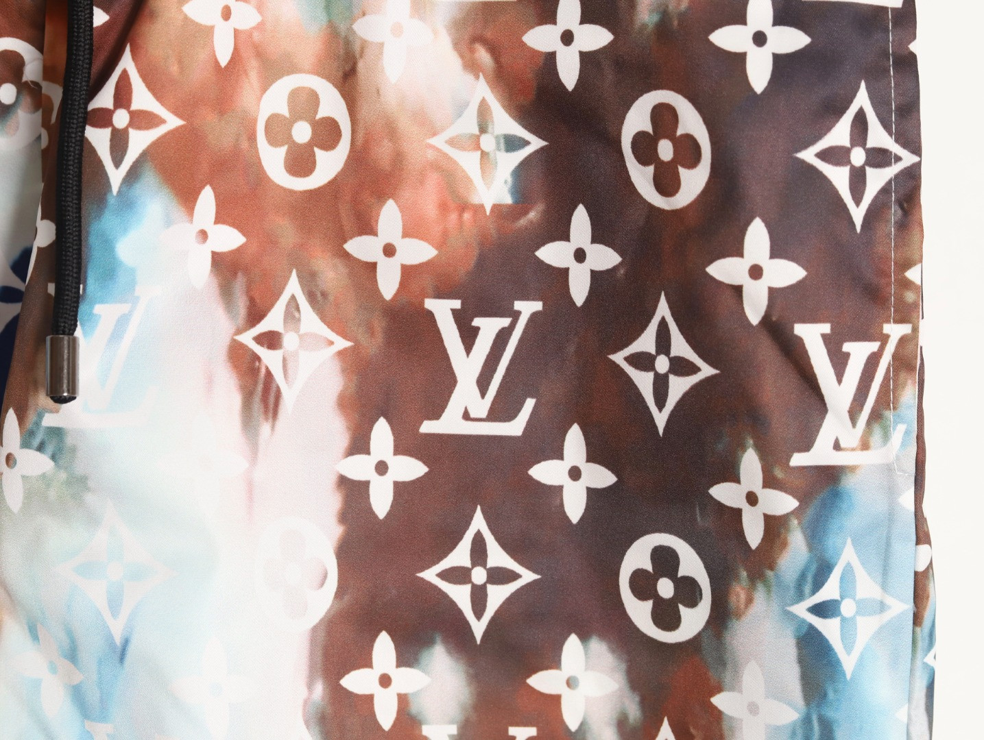 l0*is V*t0n lv shorts