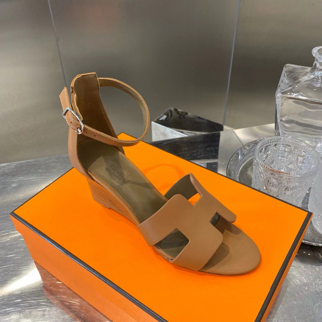 UA Hermès Legend Sandal