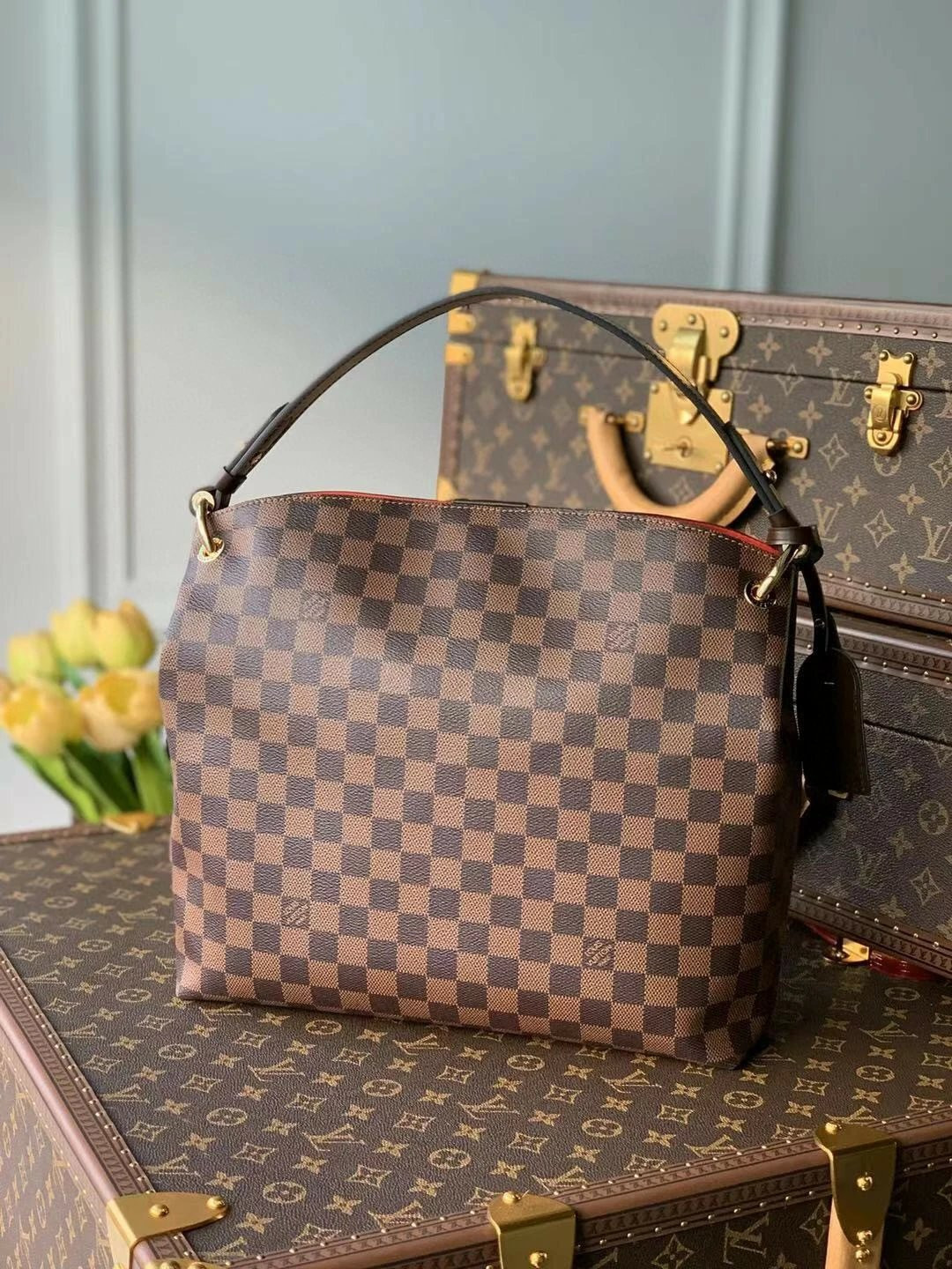 LV GRACEFUL PM N44044