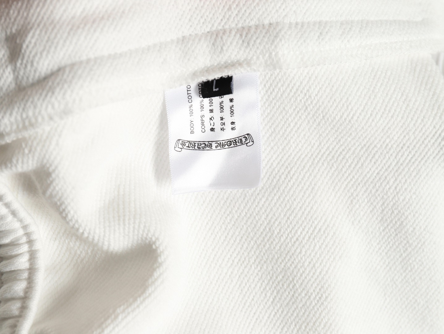 Ch**me He**ts shorts