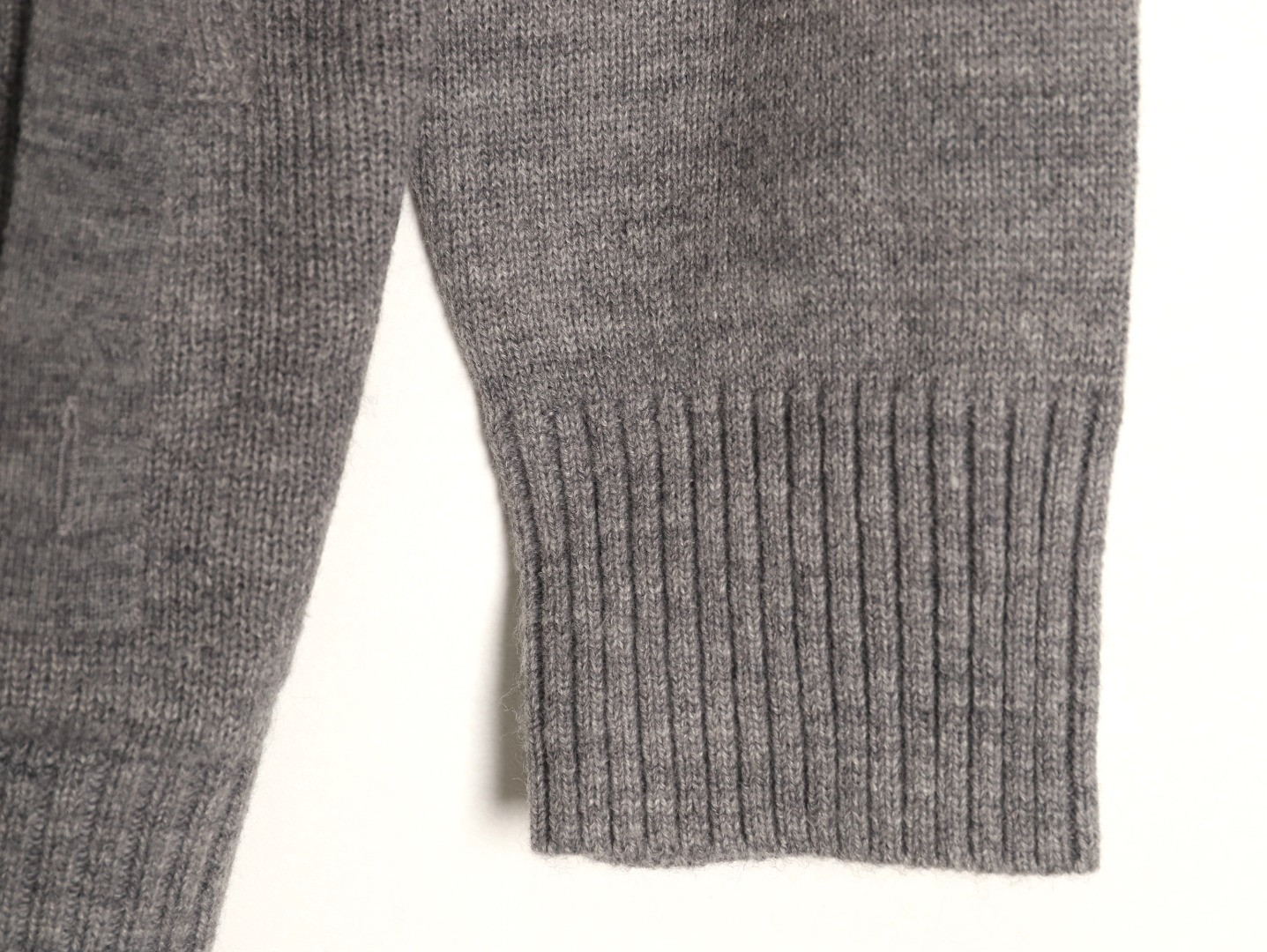 Ch*el knitting cardigan