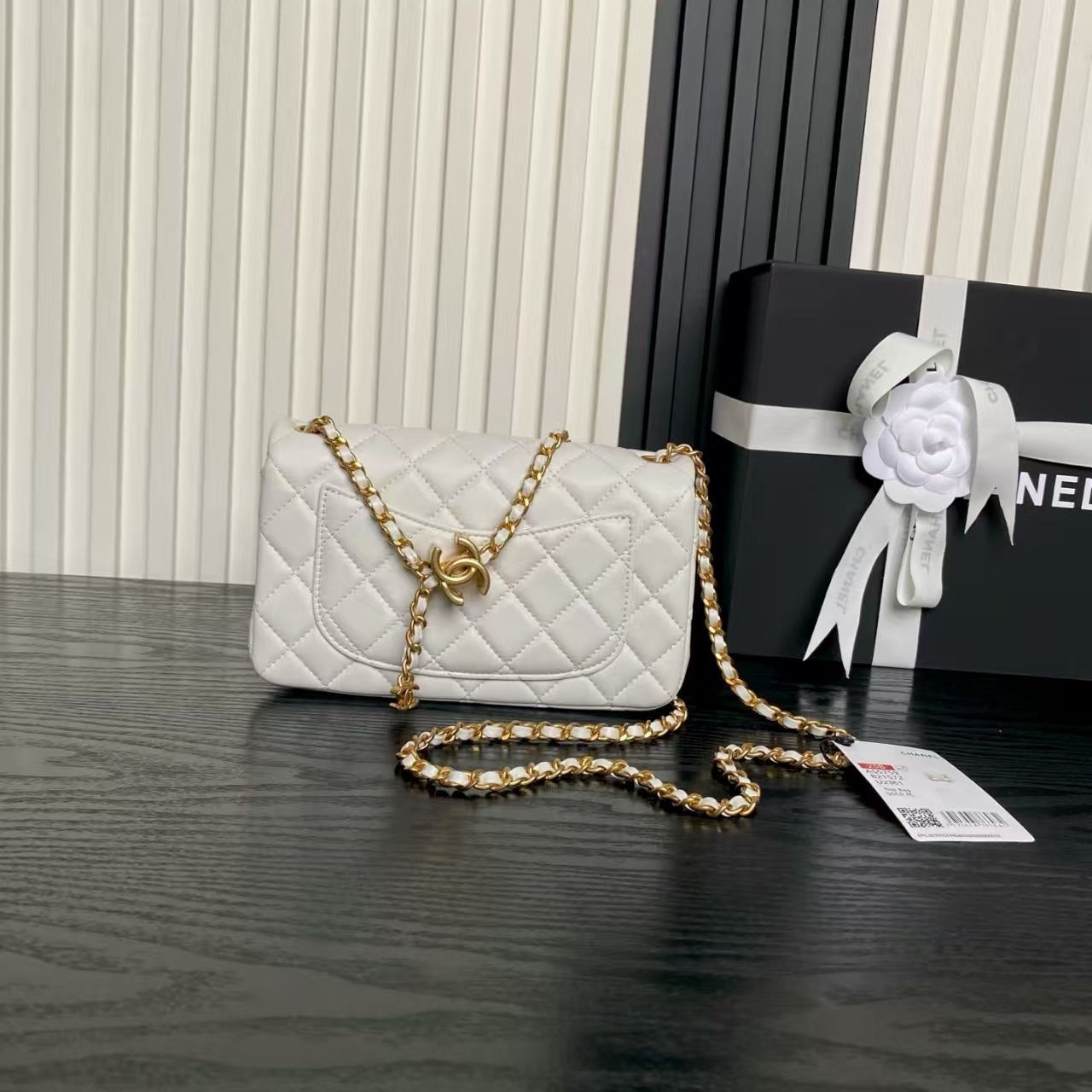 Ch*el mini flap bag 20x13x7cm