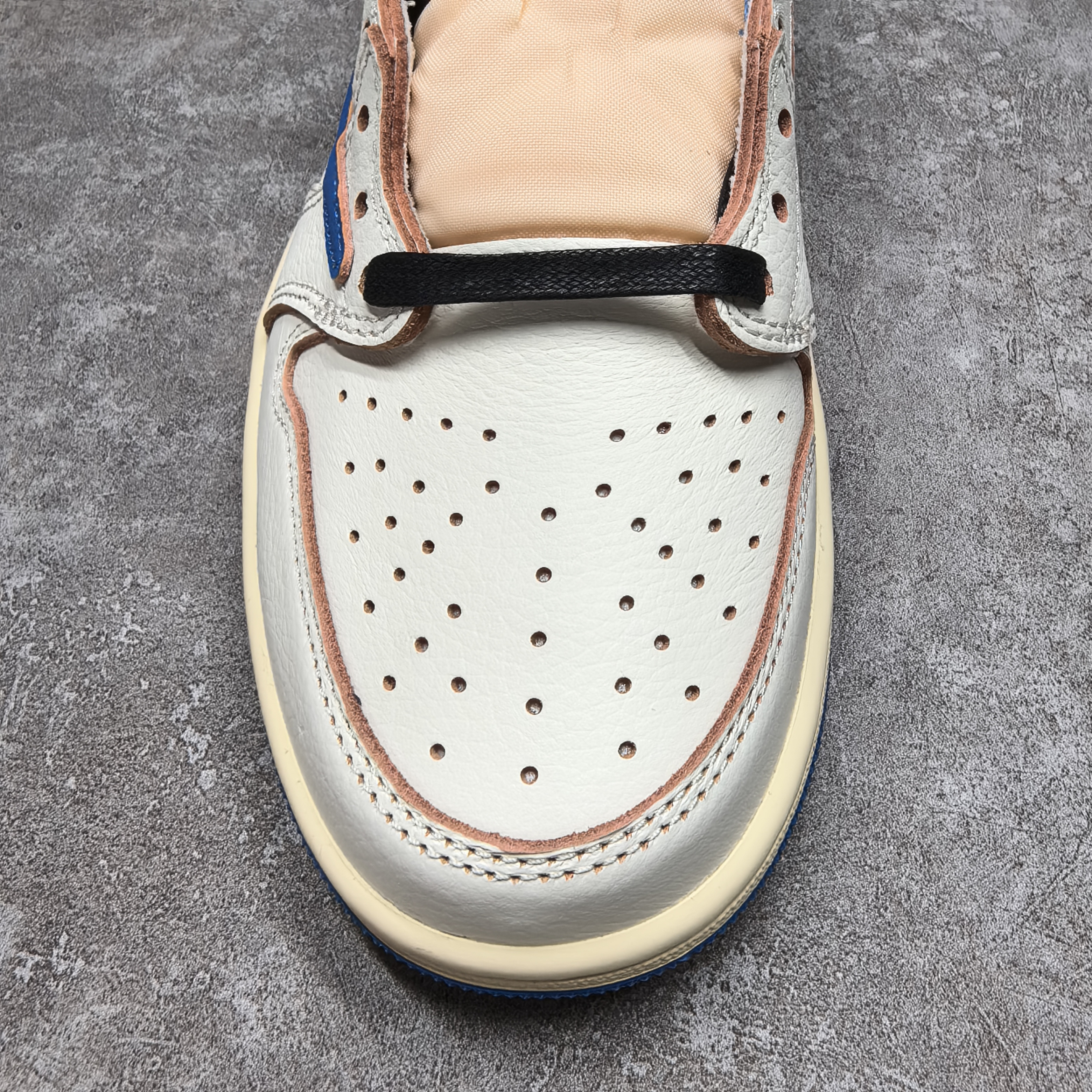 UA Air Jordan 1 Retro Low OG SP Fragment x Travis Scott Sail Military Blue