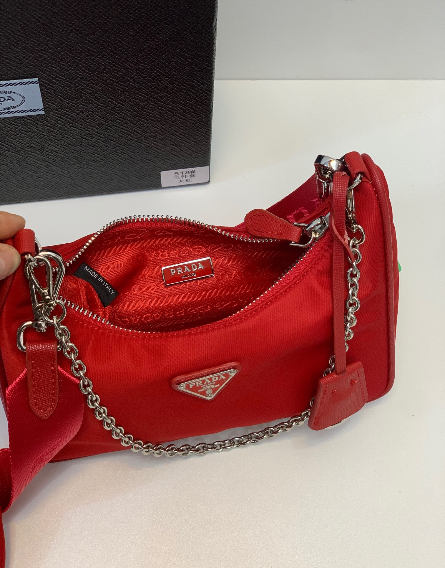 Pra*a re-edition 2005 re-nylon bag red