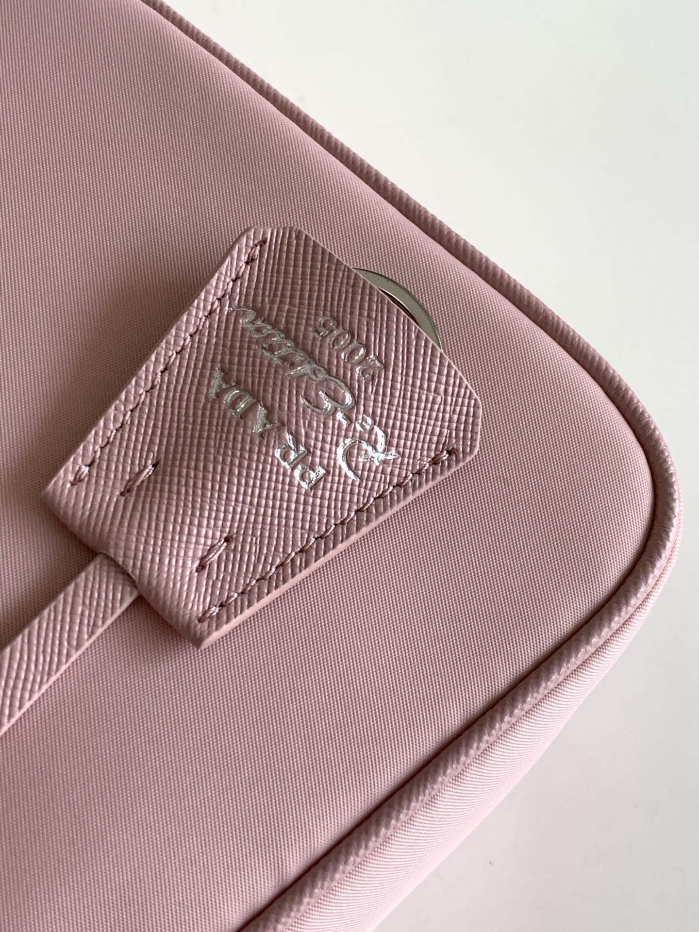 Pra*a re-edition 2005 re-nylon bag pink