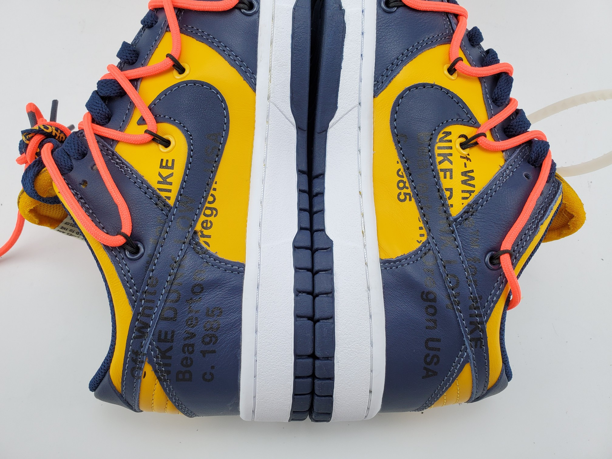 Nike Dunk Low Off-White Michigan