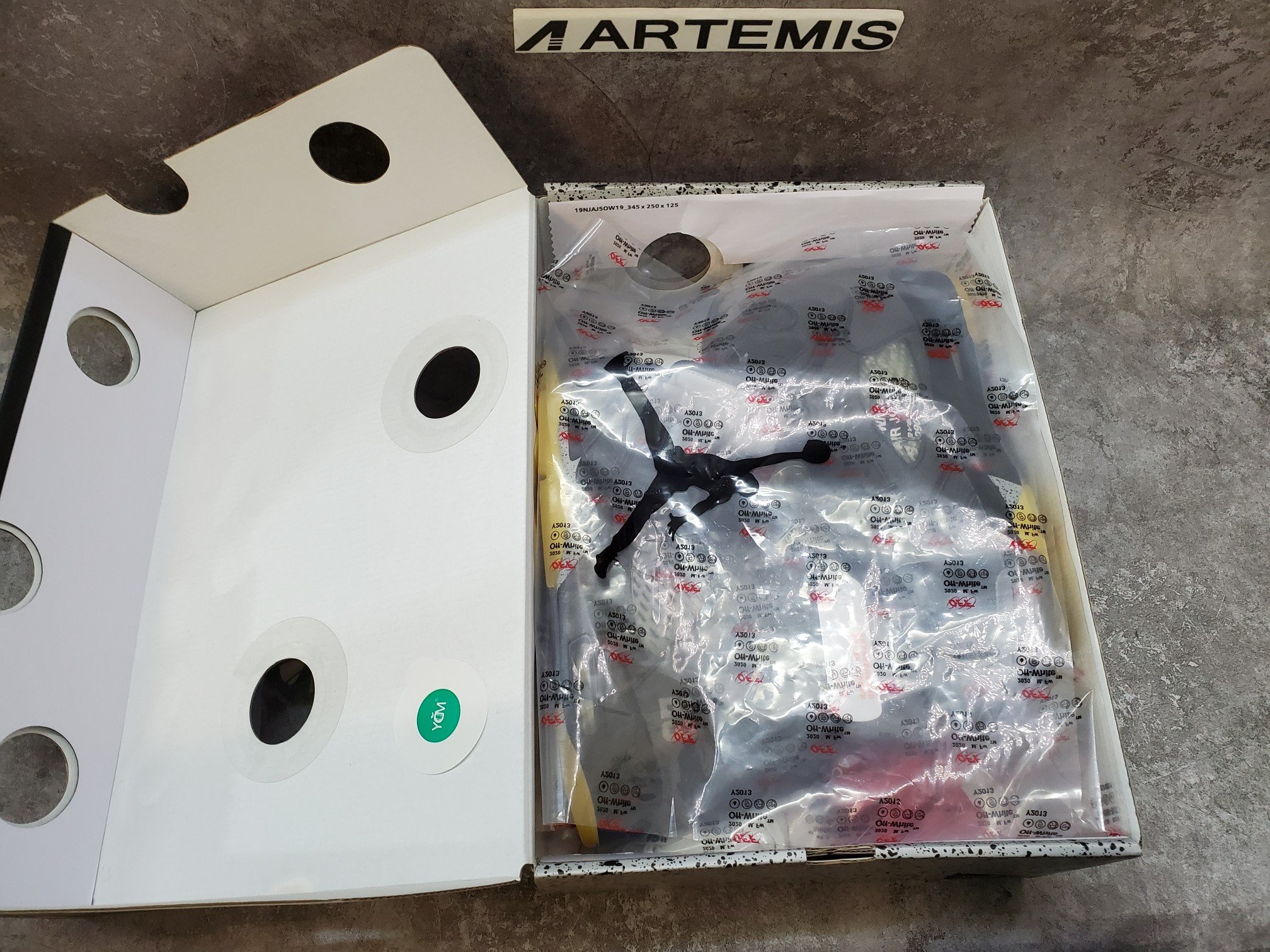 Air Jordan 5 Retro Off White Black