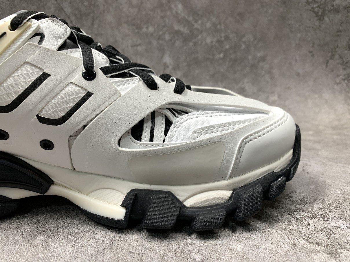 Balenciga Track Sneaker White Black
