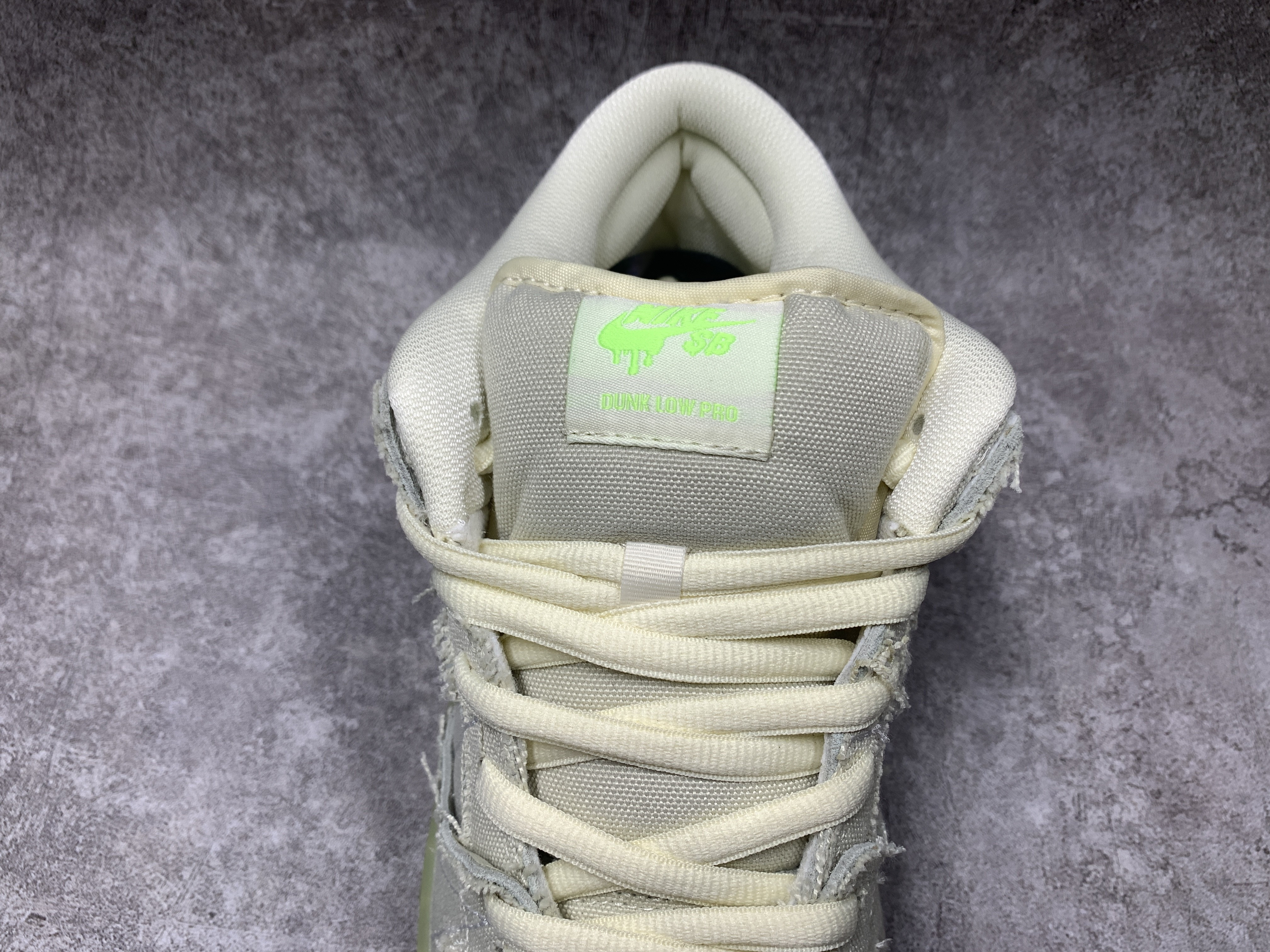 Nike SB Dunk Low Mummy