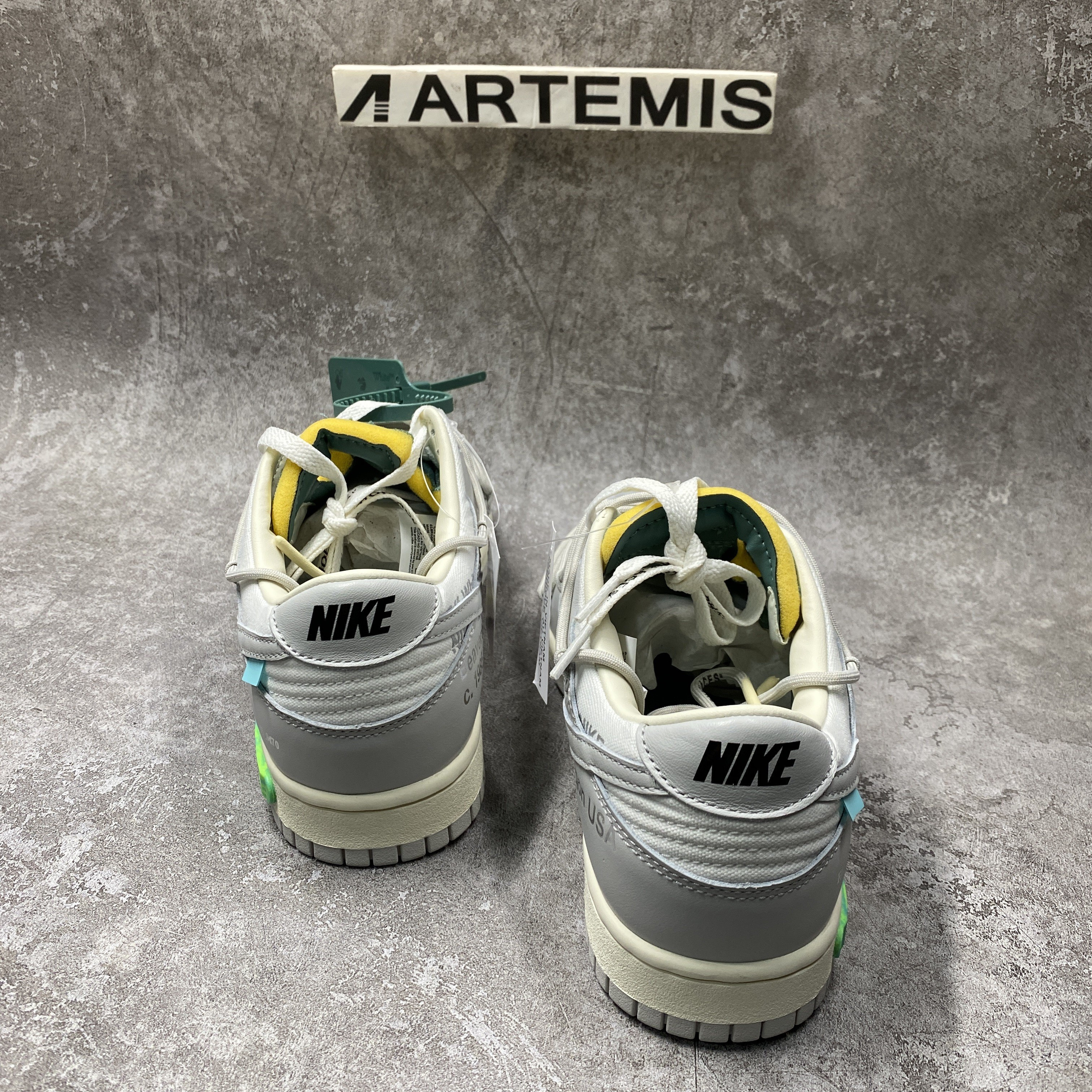 Nike Dunk Low Off-White Lot 42