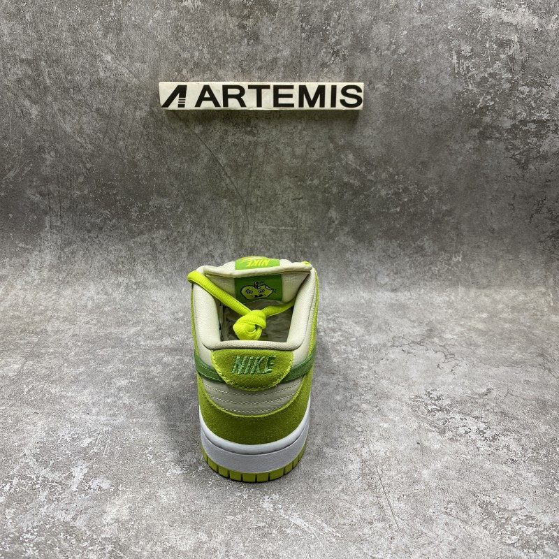 Nike SB Dunk Low Green Apple