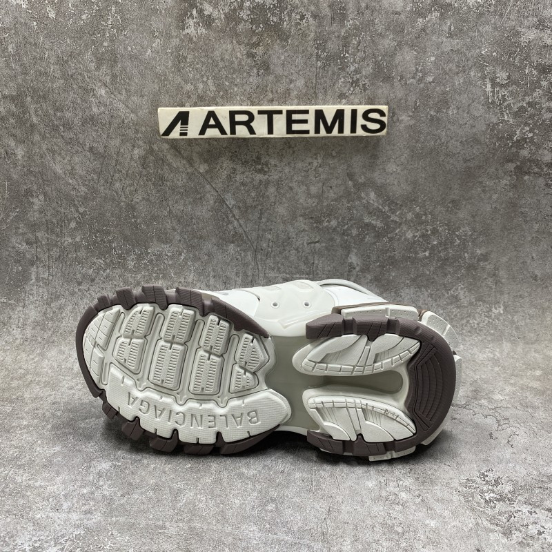 Balenciga Track Sneaker In Grey