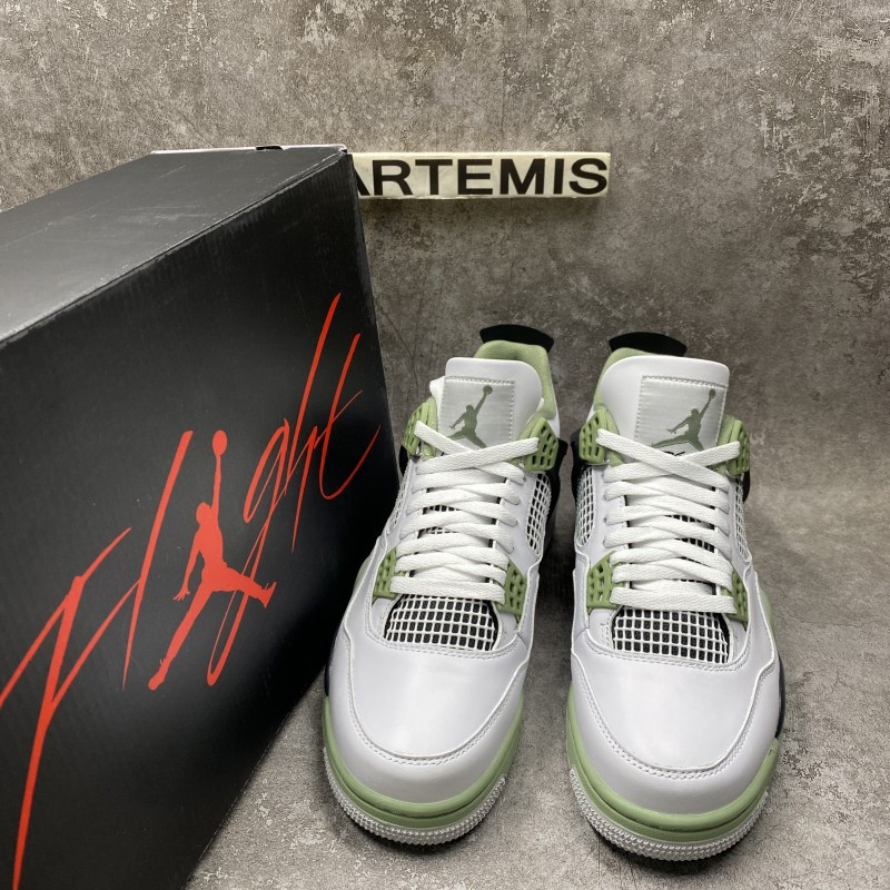 Air Jordan 4 Retro Lucid Green Rasta