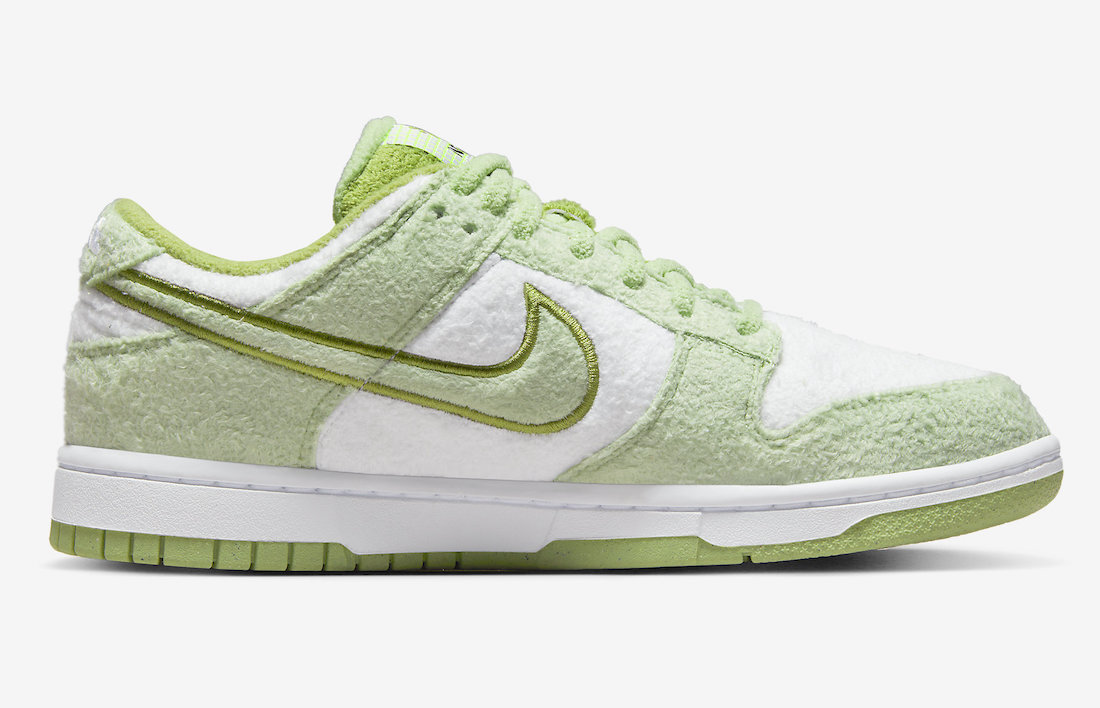 Nike Dunk Low SE Fleece Pack Honeydew