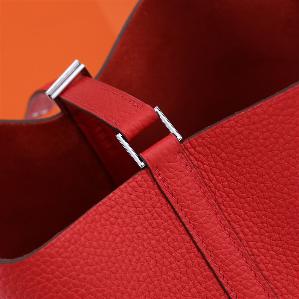 Hermès Picotin 18cm bright red without original box