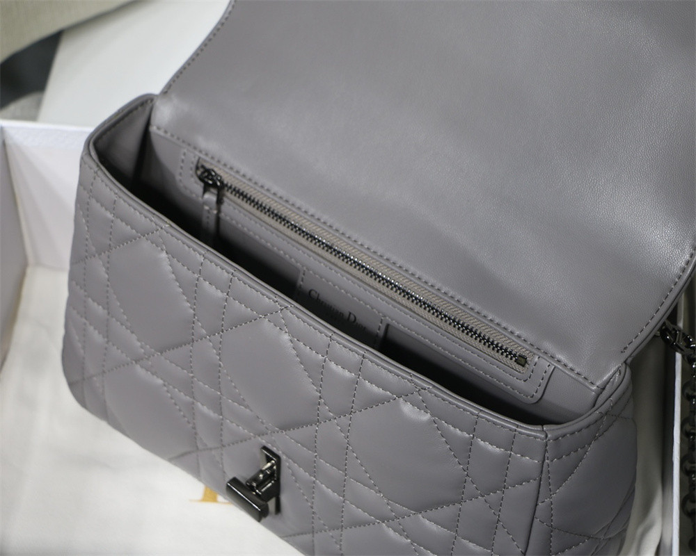 medium d*or caro bag grey S*pple cannage calfskin with black hardware 25.5 x 15.5 x 8 cm