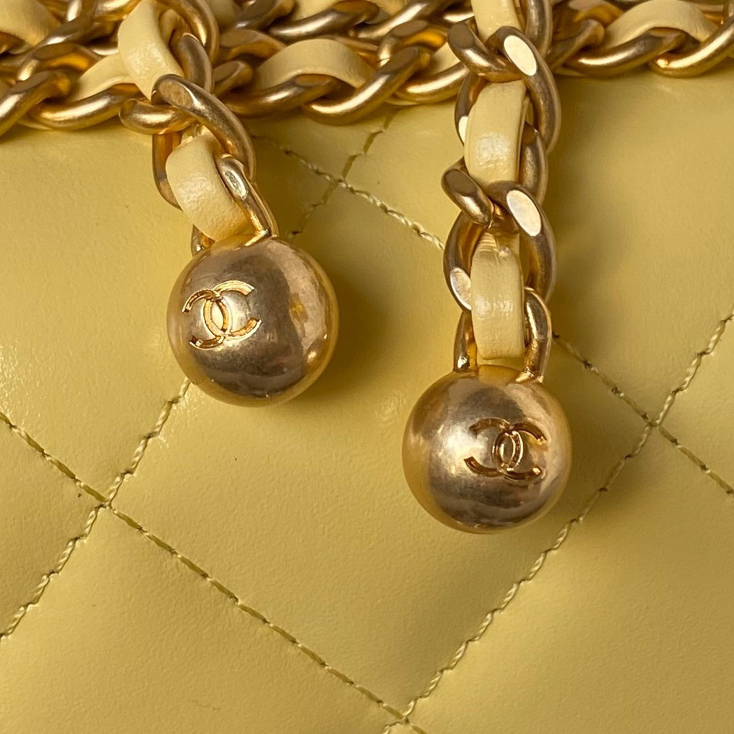 Ch*el mini flap bag yellow 12×19×8cm