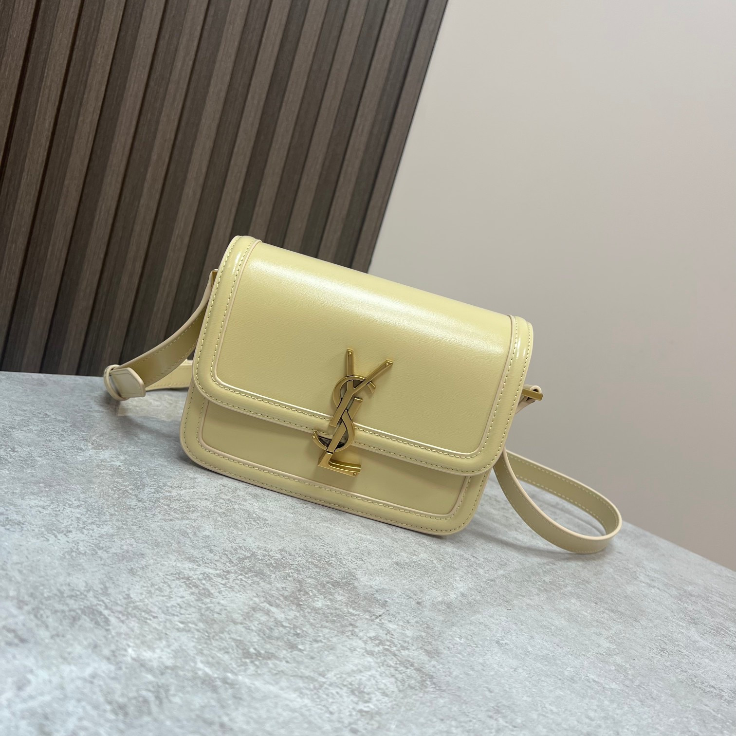 y*l solferino small satchel in box Sa**t Lau*nt yellow 7.4 x 5.1 x 1.9 inches
