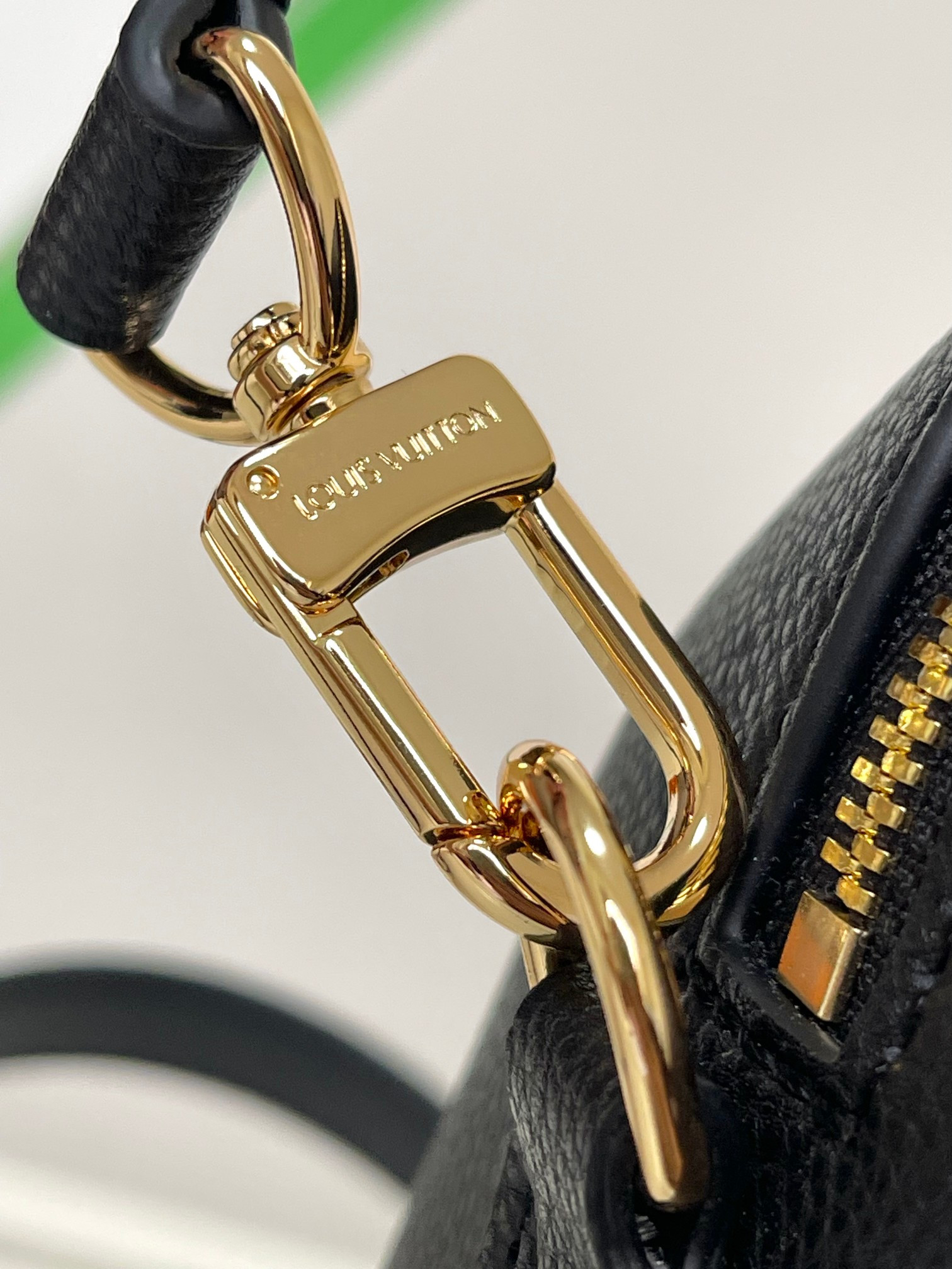 LV M46736 Speedy Bandoulière 25  9.8 x 7.5 x 5.9 inches