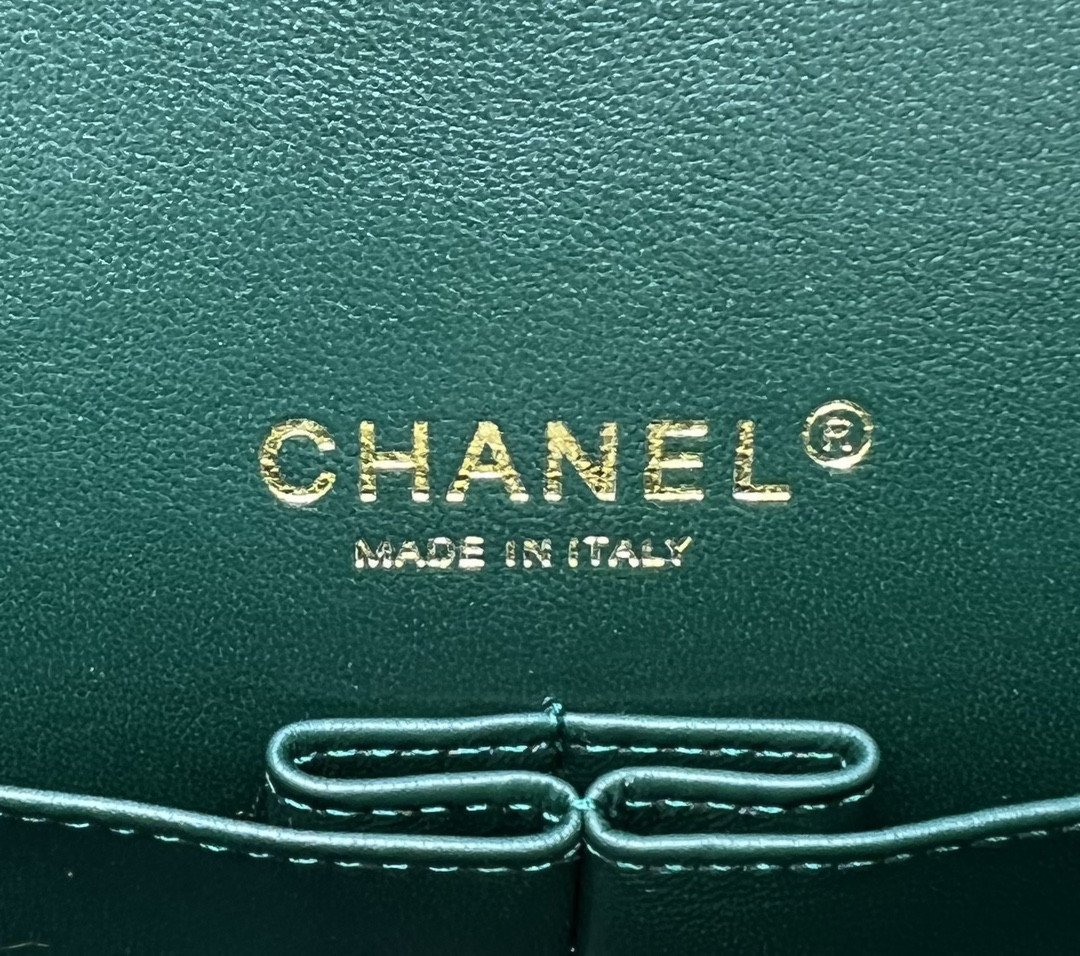 Ch*el classic 11.12 handbag tweed & gold-tone metal   6 × 9.9 × 2.5 in