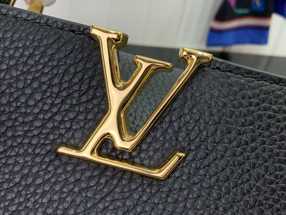 LV Capucines Mini M24698 27x18x9 cm