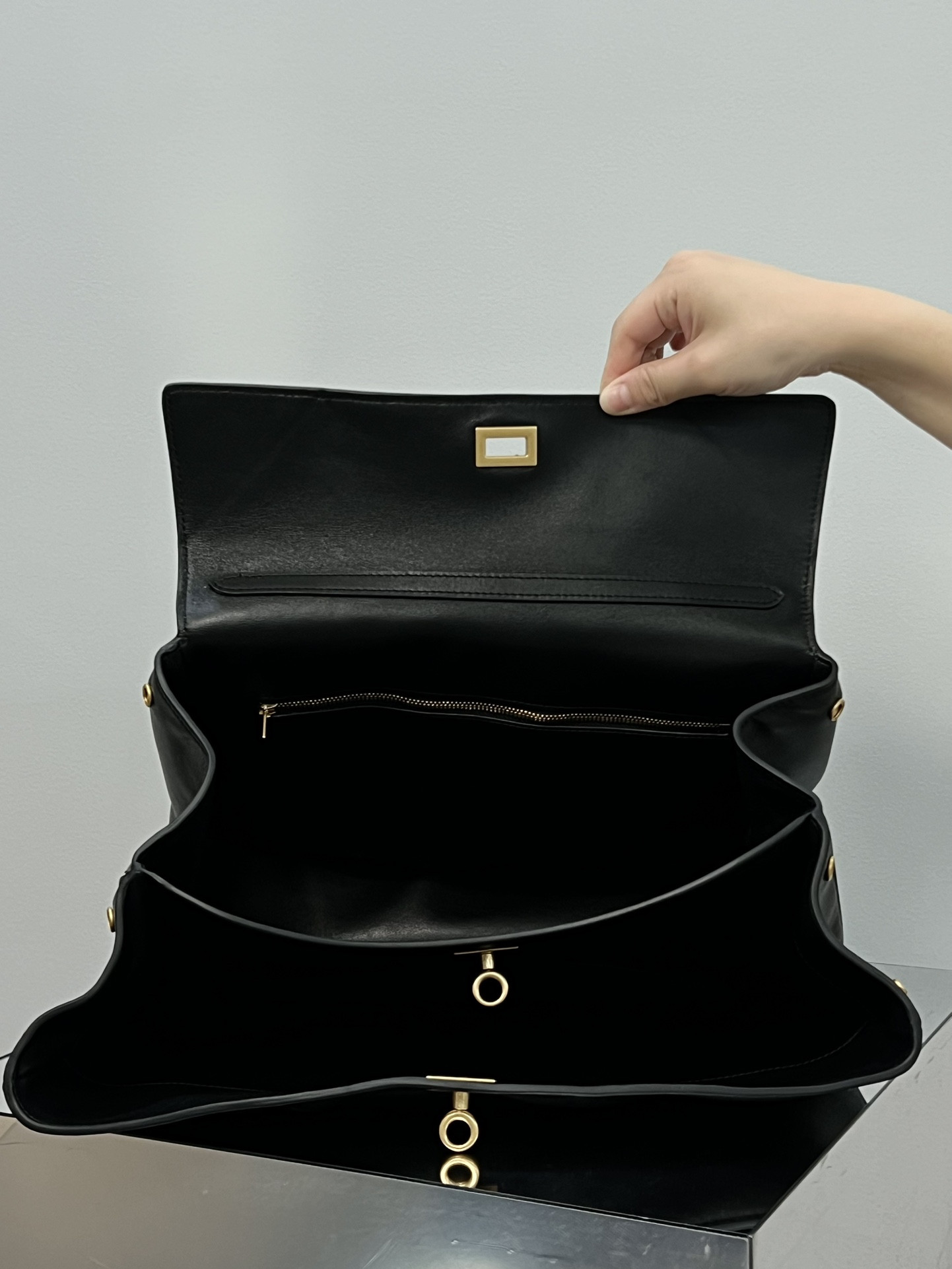 Ba*len*cia*ga rodeo medium 35x23.3x10.9cm