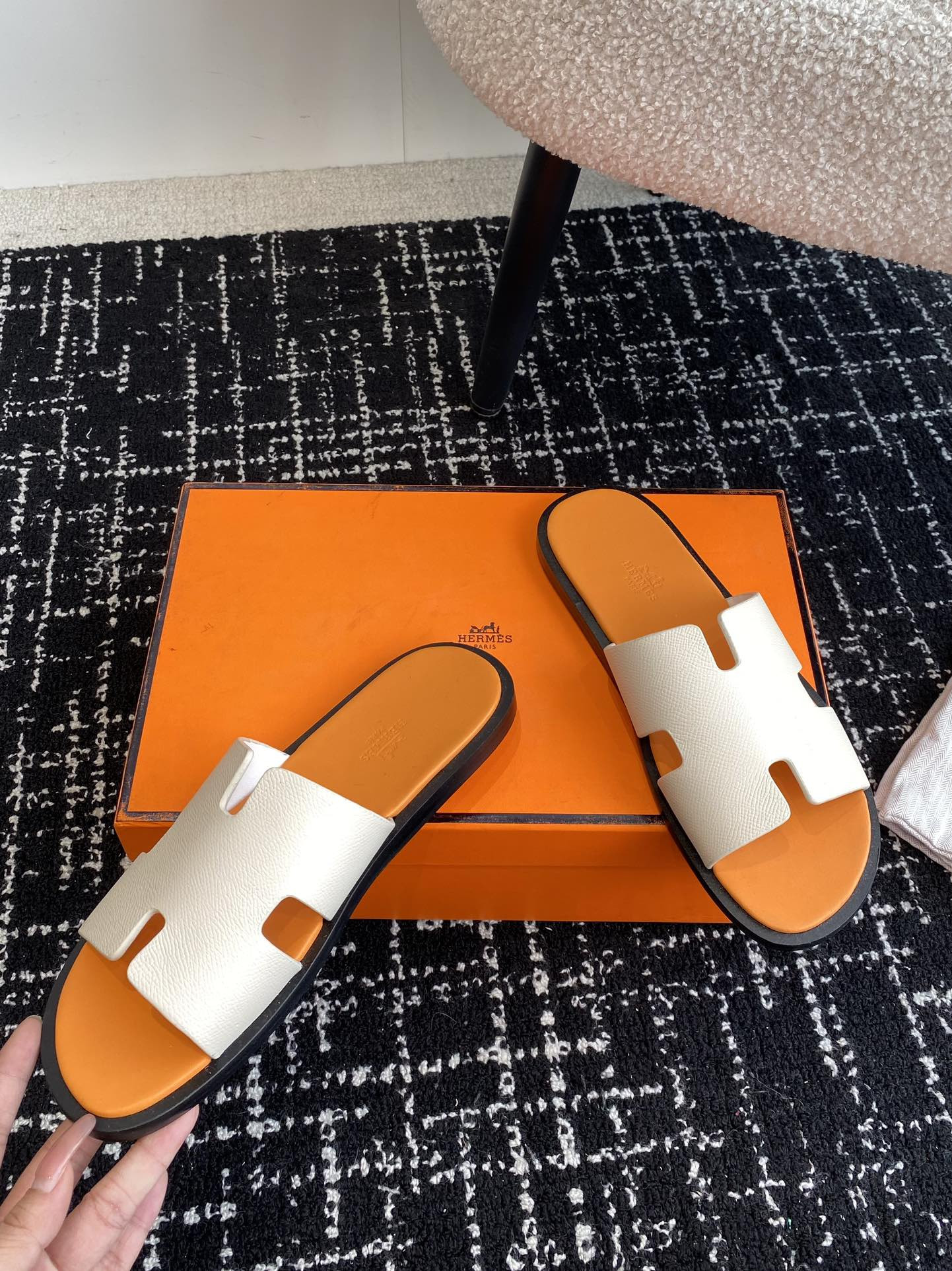 UA Hermès Izmir sandal