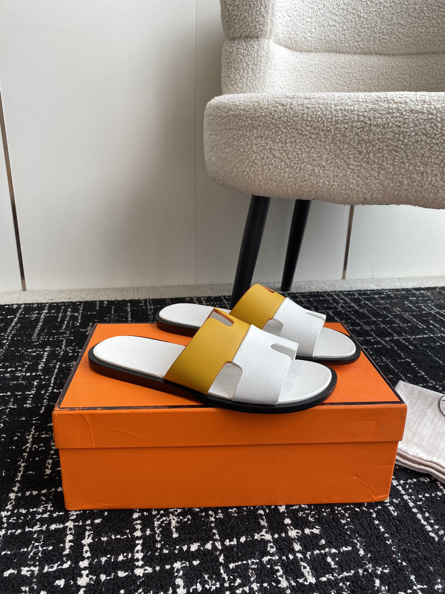 UA Hermès Izmir sandal