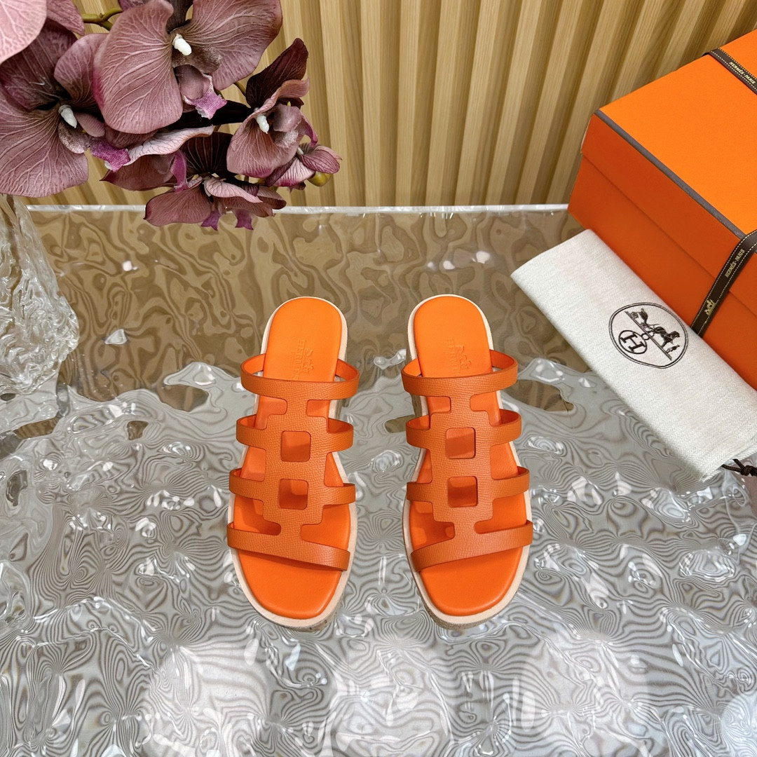 UA Hermès Isabella 30 sandal