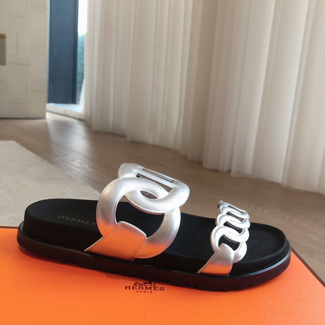UA Hermès Extra sandal