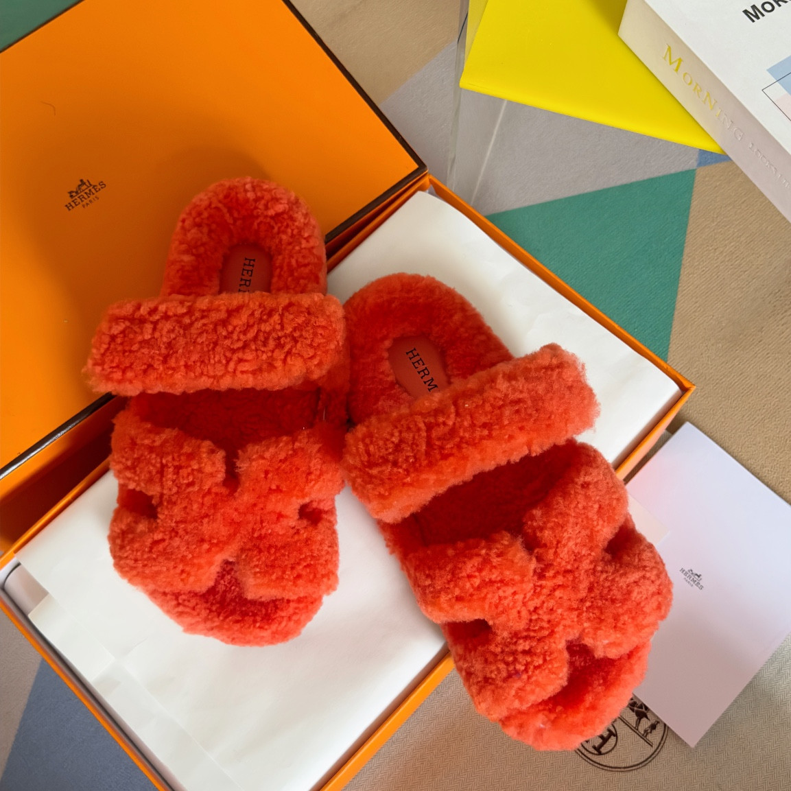 UA Hermès Chypre sandal