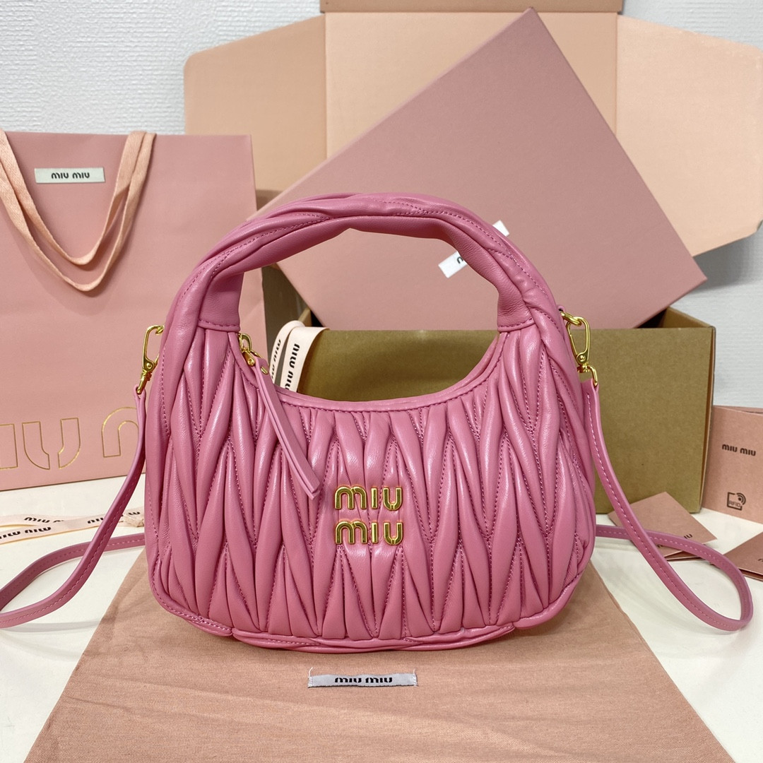Miu Miu Wander matelassé nappa leather hobo bag 17x20x6cm