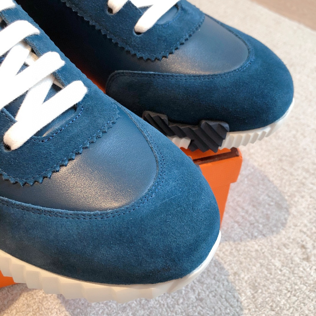 UA Hermès Bouncing Sneaker