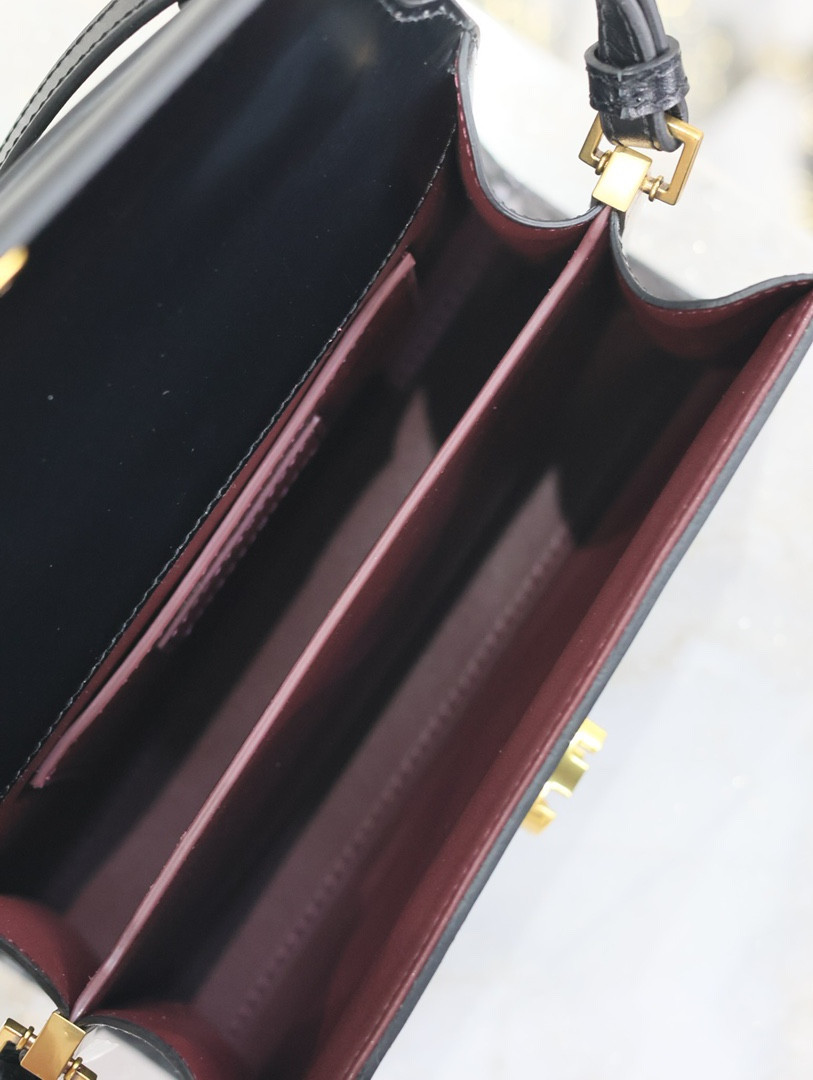 Y*L cassandra mini top handle bag 20x16x7.5cm