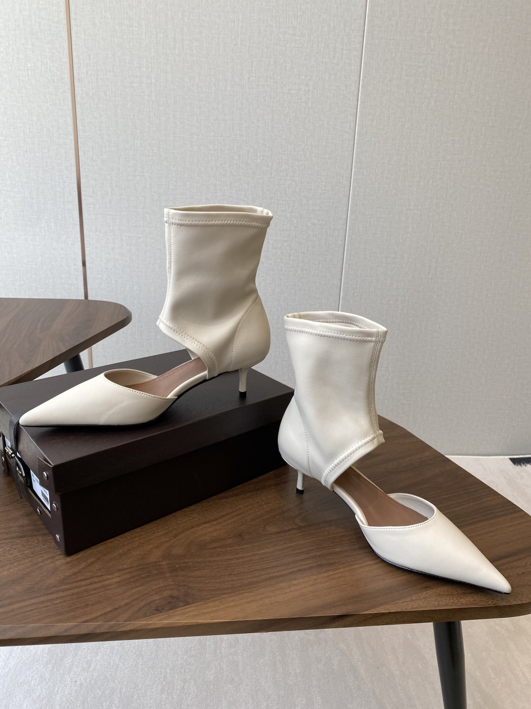 UA ALAÏA LOW BOOTS 5.5cm Heel